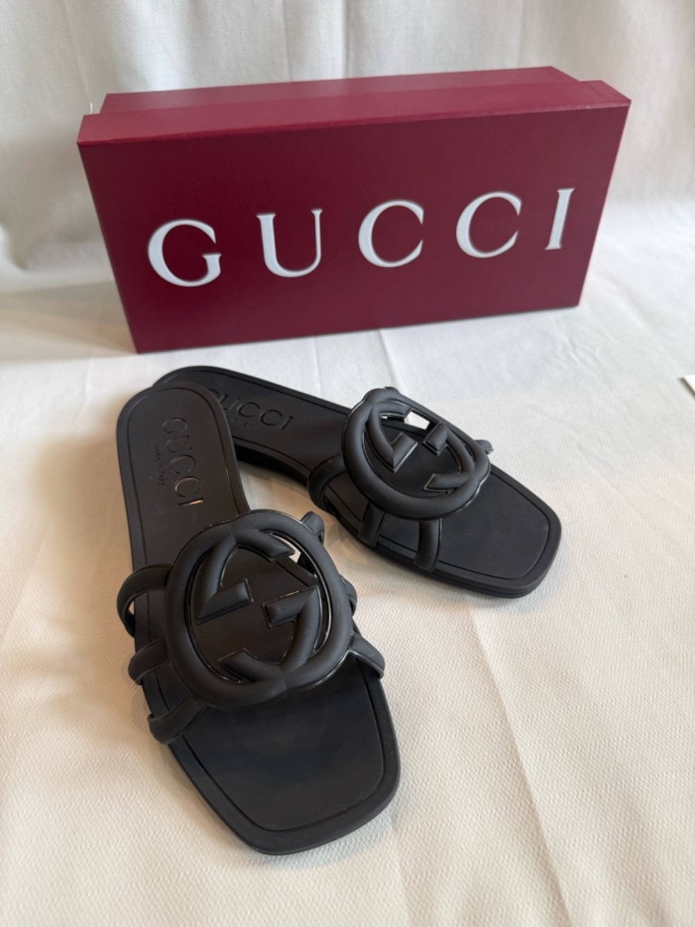 Gucci Black GG Interlocking Logo Slide Sandals